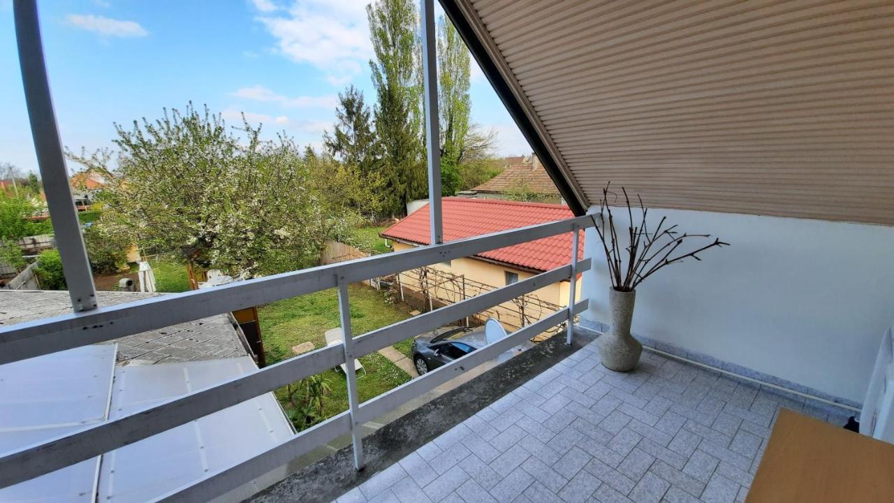 Magdalena Haz Lägenhet Balatonlelle Exteriör bild