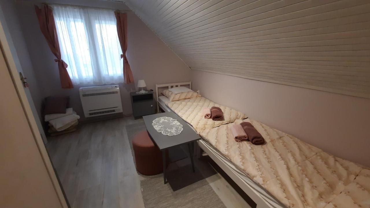 Magdalena Haz Lägenhet Balatonlelle Exteriör bild